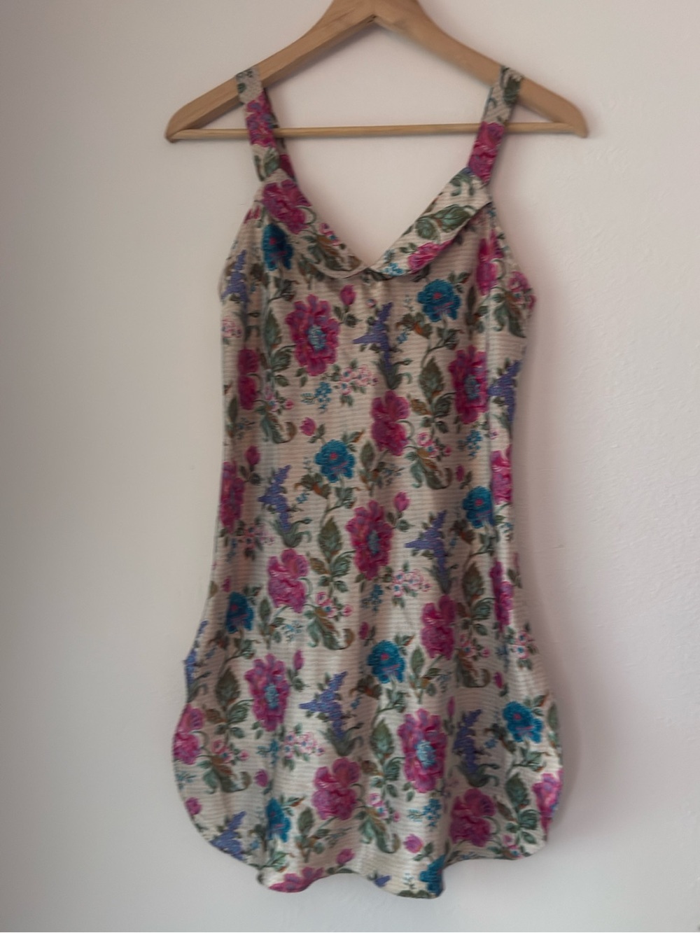 Vintage California Dynasty Nightgown  Floral Sexy satin Sz small
